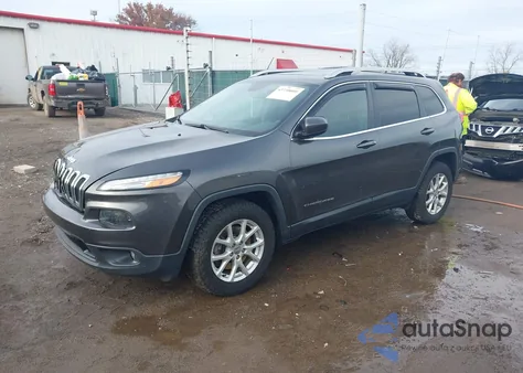 2016 Jeep Cherokee Latitude из США, поврежденный, VIN 1C4PJMCS8GW241912